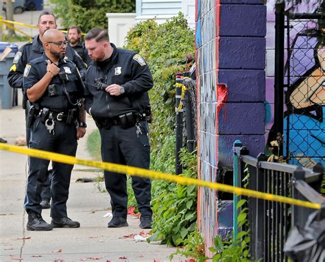 Police investigating Roxbury shooting that left 1 dead, 1 injured